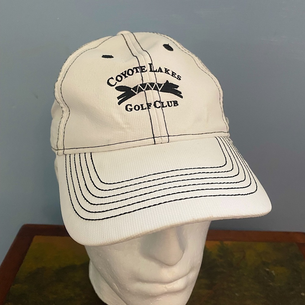 Coyote Lakes Golf Club Members Hat